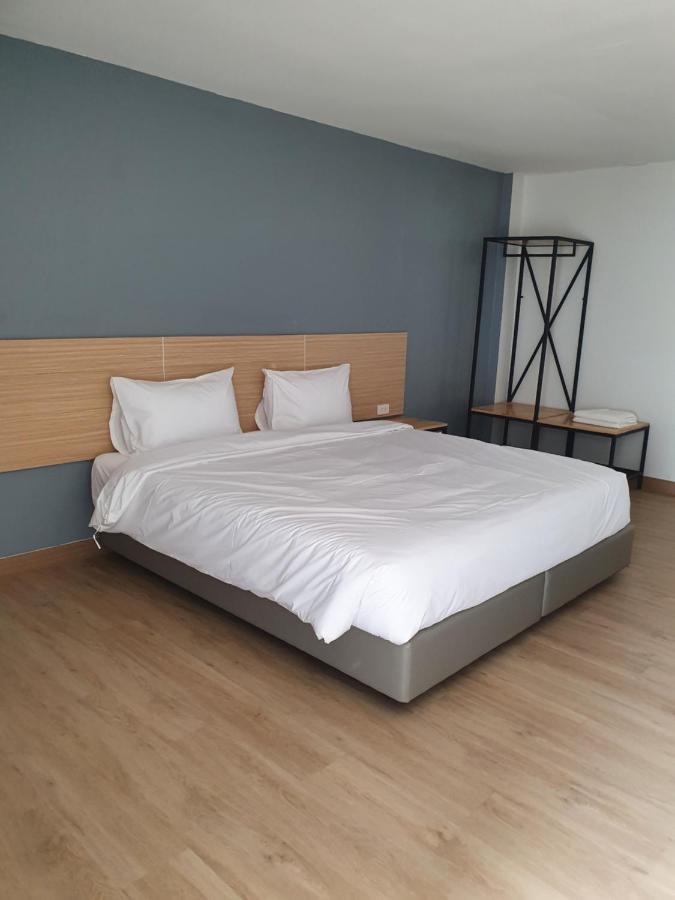 Neo Hotel 坤敬 外观 照片